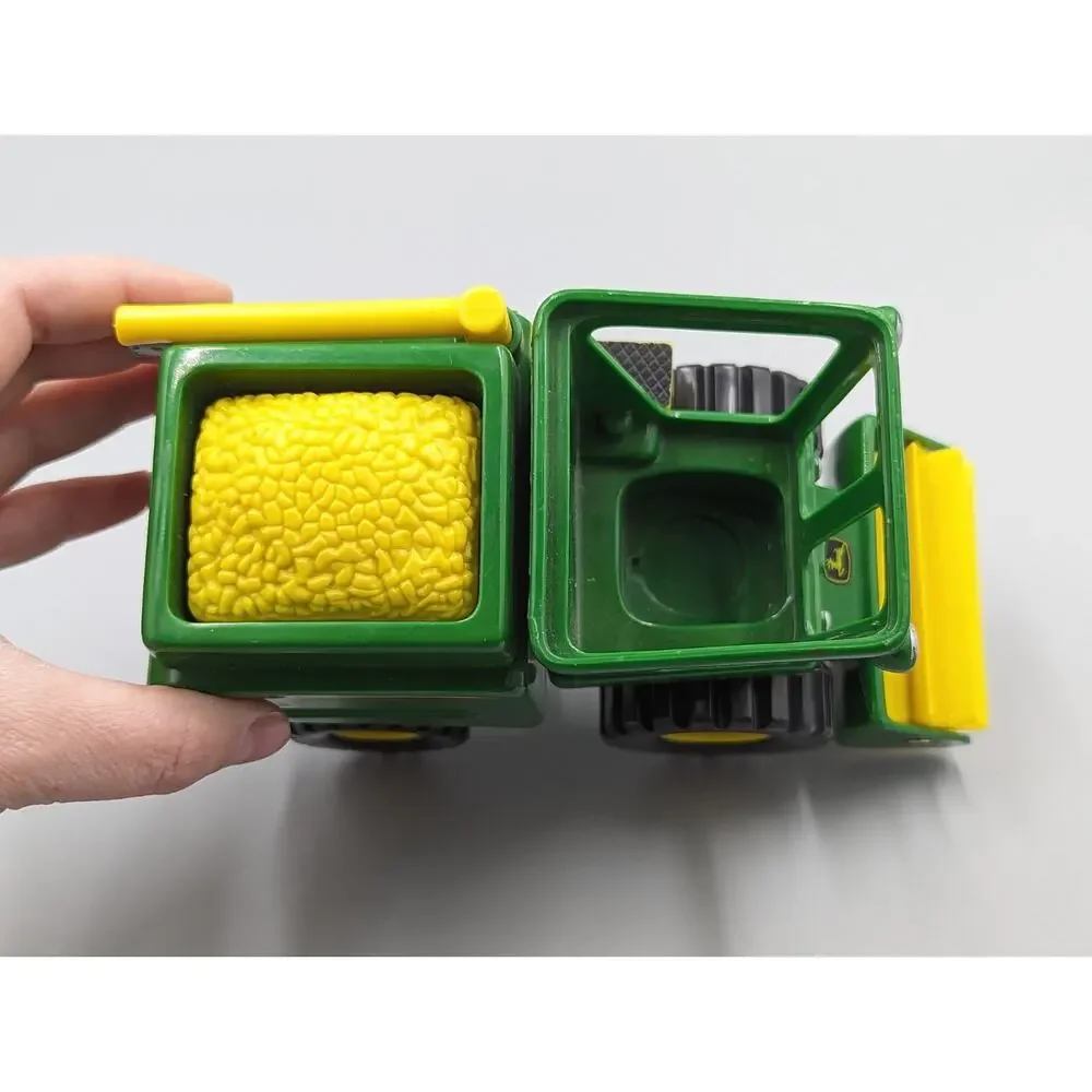 Tomy John Deere Fun on the Farm Combine Harvester with Moving Parts
